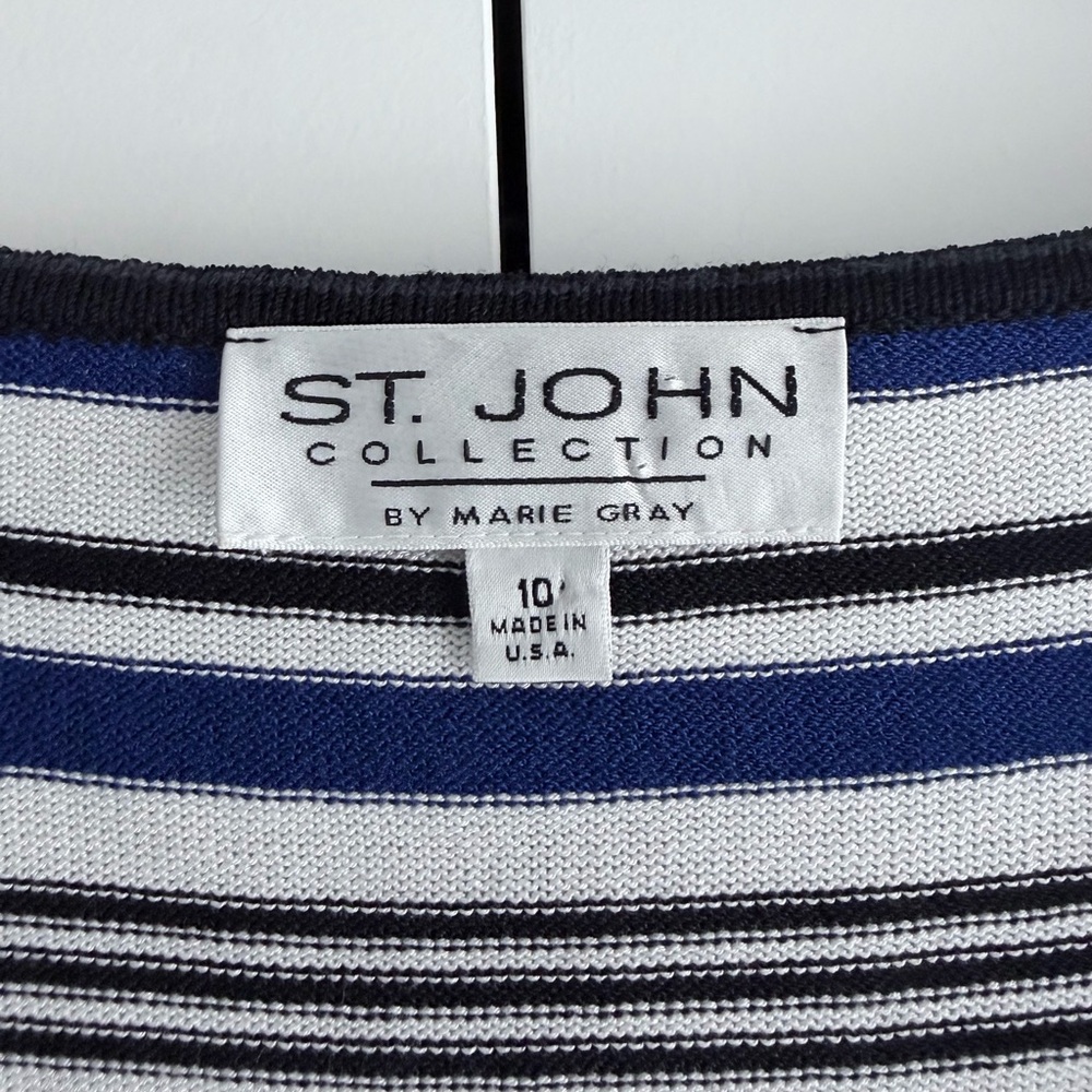 St. John Collection Striped V Neck Long Sleeve Top Bell Cuffs Women's Size 10 - Picture 4 of 8